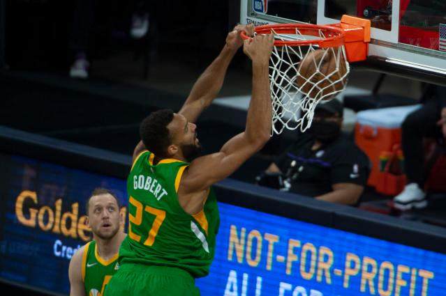 开云电子-爵士加冕常规赛冠军 静待季后赛静待米切尔归来